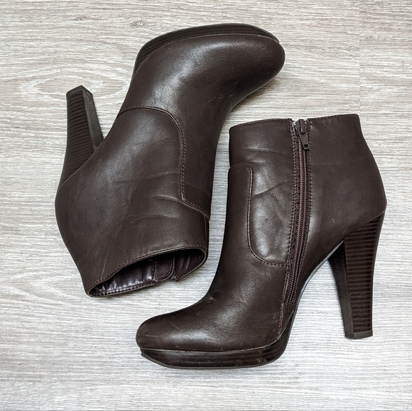 FIONI | ankle booties - Picture 2 of 3